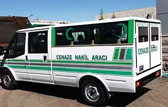 Kayseri'ye gelen gurbetçi aile Kırşehir'de kaza yaptı: 3 kişi yaşamını yitirdi