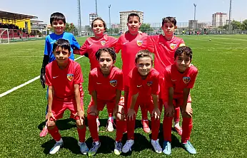 Kayserispor Futbol Okulu'nda yeni dönem başlıyor: Kayıt tarihi açıklandı