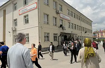 Milletvekili Çopuroğlu, TYT'ye giren adayları yalnız bırakmadı
