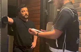 Oğuzhan Uğur'un gözaltına alındığı anların görüntüsü ortaya çıktı