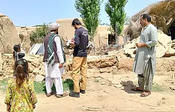 Pakistan'da hissedilen 5,9 büyüklüğündeki deprem paniğe neden oldu