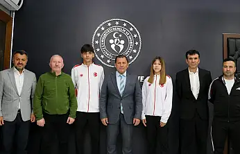 Şampiyon sporculardan Kabakcı'ya ziyaret
