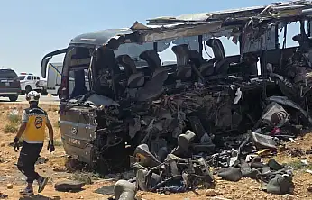 Suriye'de iki otobüs kafa kafaya çarpıştı: 35 ölü, 30 yaralı