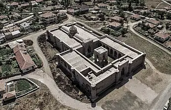 Tuzhisar Sultan Hanı: İpek Yolu'nun Selçuklu Mirası