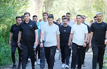 Ülkü Ocakları'ndan Koramaz Vadisi'nde yürüyüş etkinliği