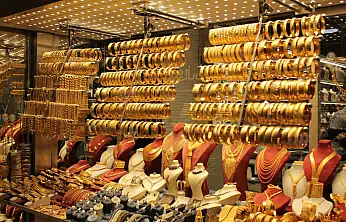 Uzmanından altın yorumu: Mehter gibi iki ileri bir geri