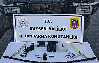 Yeşilhisar'da izinsiz define arayan 5 kişi suçüstü yakalandı