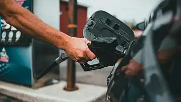 Motorine beklenen indirim geldi