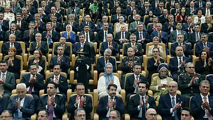 Erdoğan: Gardımızı indirdiğimiz, rehavete kapıldığımız anda bize bu topraklarda hayat hakkı tanımazlar