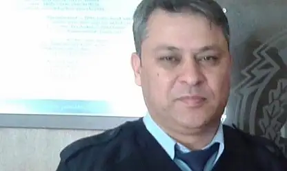 Evinde kalp krizi geçiren polis memuru hayatını kaybetti