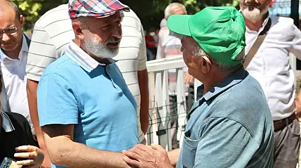 Çolakbayrakdar: Sıla-i rahim, birlik ve beraberliğimizin en güzel yansımasıdır