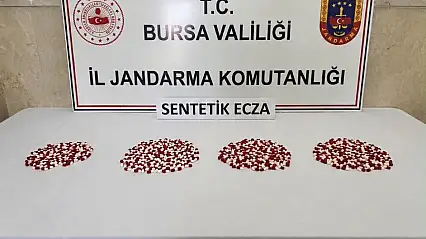 Bursa'da uyuşturucu operasyonu: Bin 98 adet sentetik ecza ele geçirildi