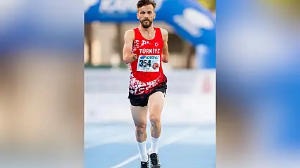 Ellerini kaybetti, yılmadı! Hayata daha çok sarıldı