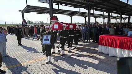 Hava Harp Okulu öğrencisi Veli Bilgin, memleketi Niğde'de son yolculuğuna uğurlandı