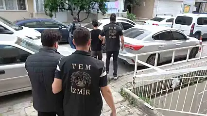 İzmir merkezli 12 ilde FETÖ operasyonunda 41 tutuklama
