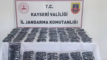 Kargo yolu ile 3 milyon TL'lik kaçak gözlüğe jandarma operasyonu