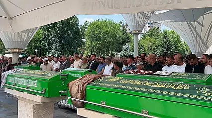 Kayseri'deki kazada hayatını kaybeden genç kadın son yolculuğuna uğurlandı