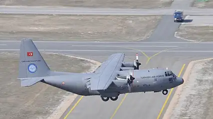 Kayseri'deki üsse ait uçak Gürcistan-Azerbaycan sınırında düştü