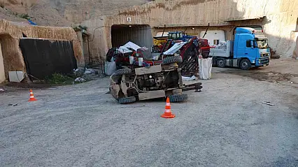 Nevşehir'de devrilen forkliftin altında kalan genç hayatını kaybetti