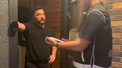 Oğuzhan Uğur'un gözaltına alındığı anların görüntüsü ortaya çıktı