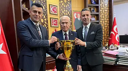 Türk Boks Federasyonu'ndan MHP Genel Başkanı Devlet Bahçeli'ye ziyaret
