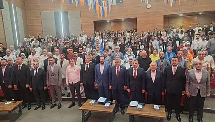 AK Parti Melikgazi'de Danışma Meclisi Toplantısında birlik ve istikrar vurgusu yapıldı
