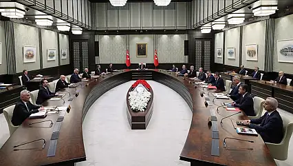 Kabine toplanıyor: Gündemde terör, ekonomi ve bölgesel gelişmeler var