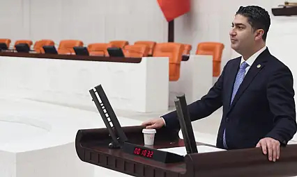 Özdemir'den dış politikada sert uyarı: Yunanistan ipin ucunu kaçırdı!