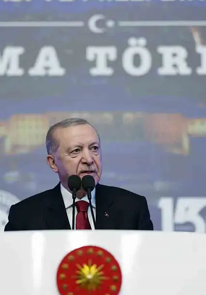 Cumhurbaşkanı Erdoğan: FETÖ'cü teröristler, yeminli Türkiye düşmanlarına hizmetkar olmayı sürdürüyor