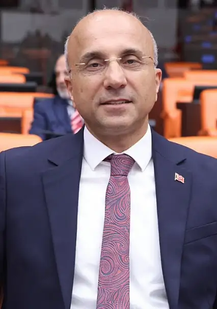 Genç'ten ekonomi uyarısı: Kayseri sanayisi ve esnafı yalnız bırakılmamalı