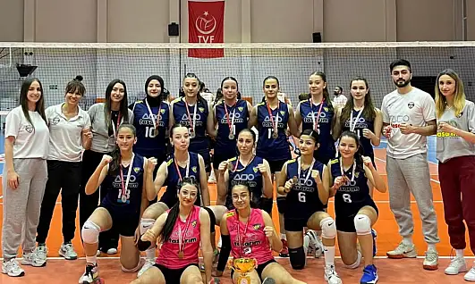 KVK Voleybol Kulübü Küçük Kızlar'da Türkiye Finallerine gidecek