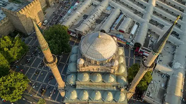 15 Temmuz gecesi tüm camilerden sela okunacak