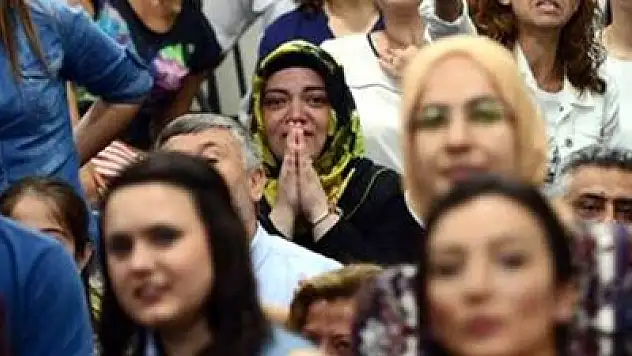 20 BİN ÖĞRETMEN GÖREVE ATANDI