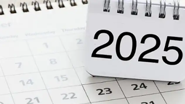 2025'İN RESMİ TATİL GÜNLERİ BELLİ OLDU