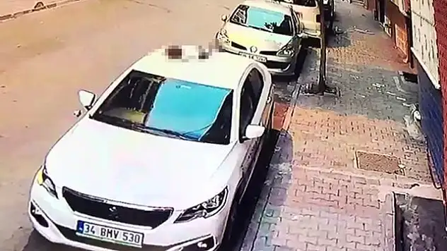 2,5 yaşındaki kuzenini 6'ncı kattan aşağıya attı