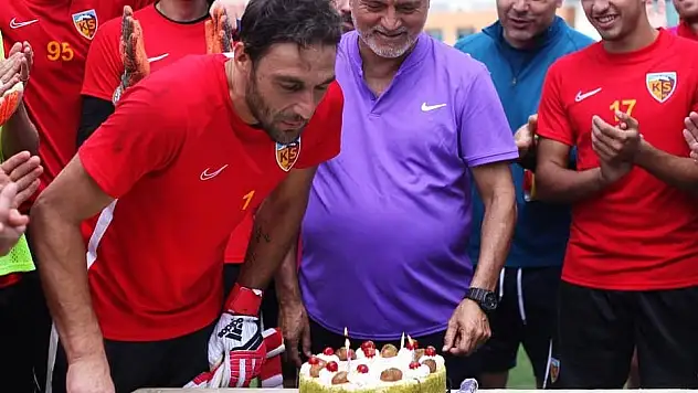 38'LİK KALECİYE DOĞUM GÜNÜ