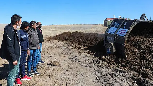 5 BİN KİLOMETREDEN GELDİLER, TALAS'IN TARIM MAKİNELERİNİ İNCELEDİLER