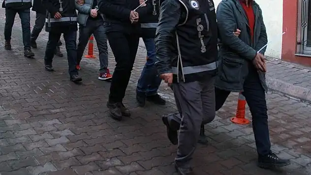 6 zehir taciri gözaltına alındı