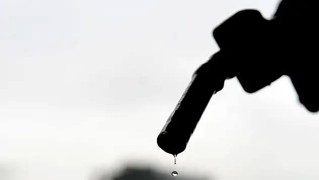 Benzine 7-9 kuruş zam geliyor!