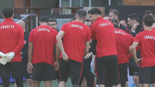 A Milli Futbol Takımı, Paraguay maçı hazırlıklarını tamamladı