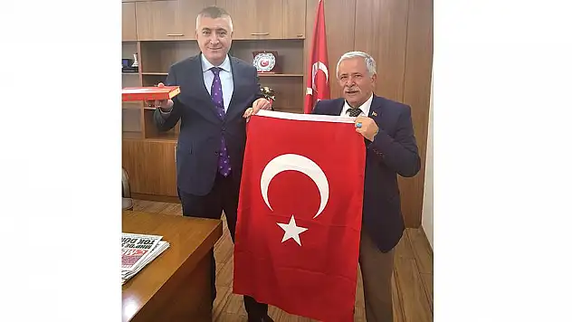 AÇIKGÖZ'DEN SERKAN TOK'A HAYIRLI OLSUN ZİYARETİ