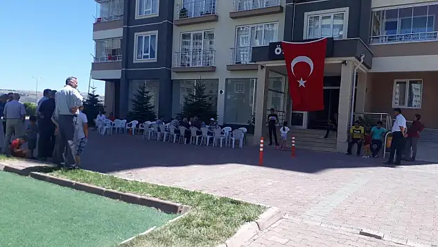 ADIYAMAN ŞEHİDİNİN, BABA EVİNDE YAS VAR