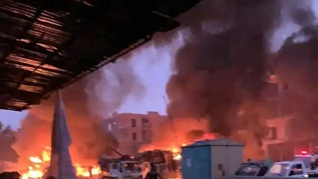 AFRİN'DE BOMBA YÜKLÜ ARAÇ PATLATILDI: 9 KİŞİ HAYATINI KAYBETTİ