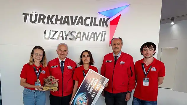 AGÜ ÖĞRENCİLERİNE TEKNOFEST'TEN İKİ ÖDÜL