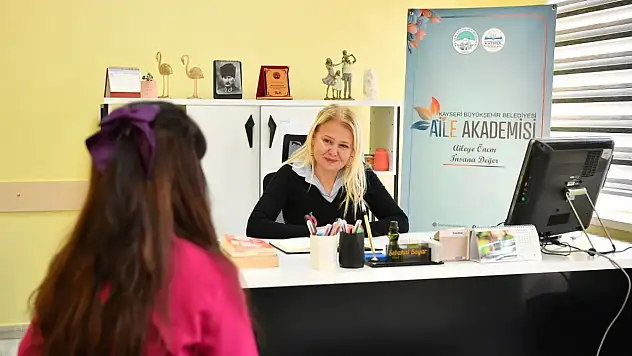 Aile Akademisi 2025'te binlerce kişiye psikolojik destek sağladı