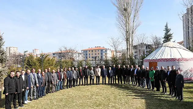 AK Parti Kayseri'de gündem masaya yatırıldı