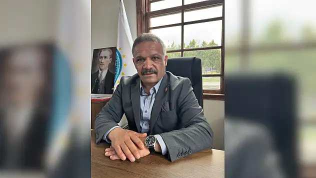 AKİB Genel Başkanı Hızar: Çocuklarımız için devlet ve millet el ele vermeliyiz