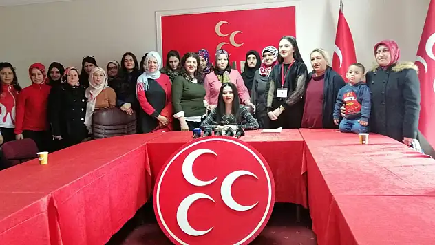 AKILLI: 'SİZLER HERHANGİ BİR DEVLETİN DEĞİL, TÜRK DEVLETİ'NİN KADINLARISINIZ'