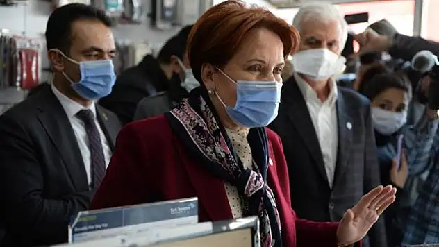AKŞENER'DEN ÖZDAĞ'IN İSTİFASIYLA İLGİLİ İLK YORUM