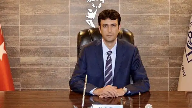 AKSOY, 21 EKİM DÜNYA GAZETECİLER GÜNÜ'NÜ KUTLADI